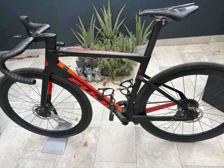 Gebrauchtes Fuji Transonic 2.1 2020 2020 Road & Gravel, Schwarz — Bild 62 von 78
