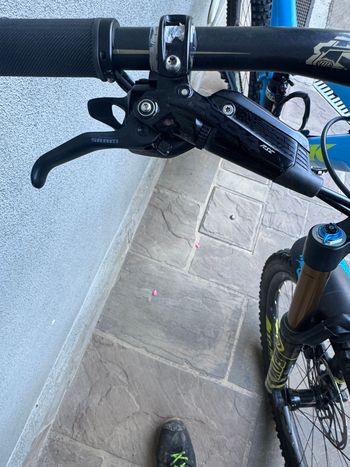 Used Trek Slash 9.8 27.5 2016 2016 Mountainbike, Blue, 27.5 — image 4 of 8