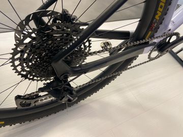 Gebrauchtes Mondraker CHRONO CARBON 2023 2023 Mountainbike, Weiß, 29 — Bild 3 von 3