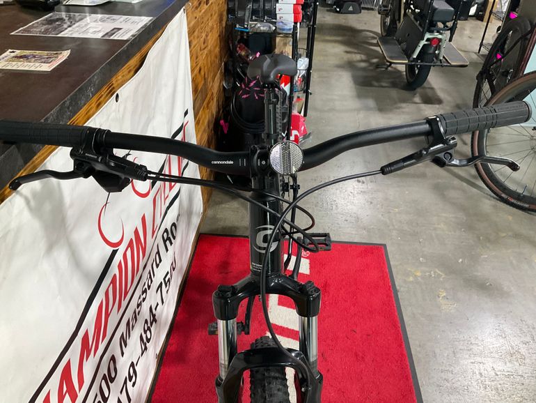 Used Cannondale Trail 5 2021 2021 Mountainbike, Black, 29 — image 5 of 6