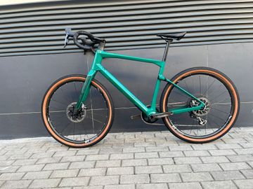 Używany BMC Urs SRAM Force eTap AXS 2021 Road & Gravel — zdjęcie 2 z 7