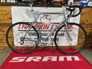 Used GT 1994 Strike 1994 Road & Gravel, Light Gray — image 1 of 6