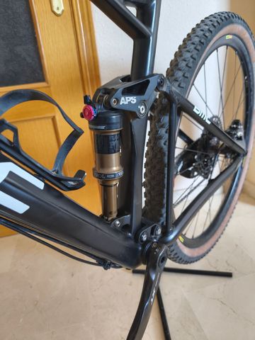 Käytetty BMC Fourstroke SRAM GX 2019 Mountainbike — kuva 5 / 14