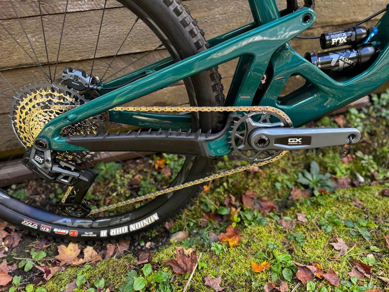 Used Santa Cruz Hightower SRAM GX Eagle AXS (T-Type) 2025 Mountainbike, Green — image 12 of 14