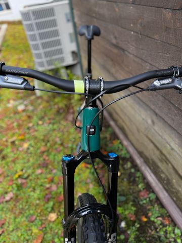 Used Santa Cruz Hightower SRAM GX Eagle AXS (T-Type) 2025 Mountainbike, Green — image 4 of 14