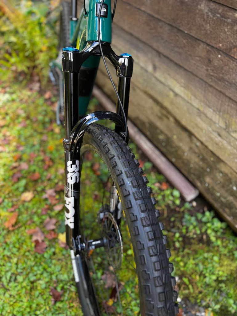 Used Santa Cruz Hightower SRAM GX Eagle AXS (T-Type) 2025 Mountainbike, Green — image 6 of 14