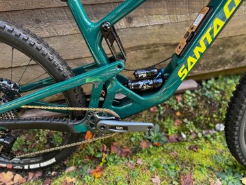 Used Santa Cruz Hightower SRAM GX Eagle AXS (T-Type) 2025 Mountainbike, Green — image 11 of 14