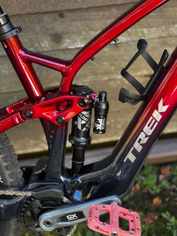 Used Trek Fuel EXe 8 GX AXS T-Type 2024 2024 Mountainbike, Red, 29 — image 13 of 16