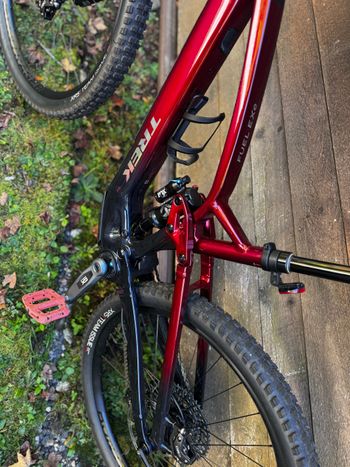 Used Trek Fuel EXe 8 GX AXS T-Type 2024 2024 Mountainbike, Red, 29 — image 5 of 16