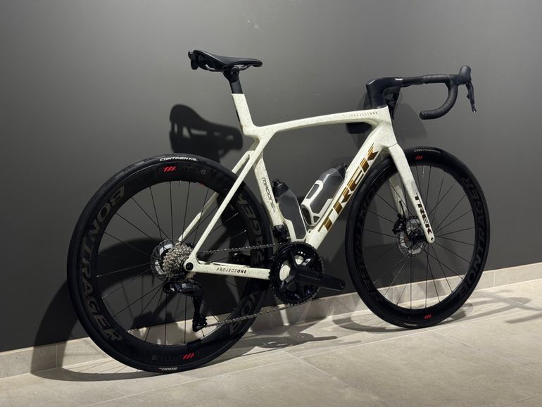Brugt Trek Madone 8 SLR 2025 Road & Gravel — billede 2 af 6