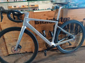 Used Twitter RAINBOW 2023 Road & Gravel, Light Gray — image 2 of 7
