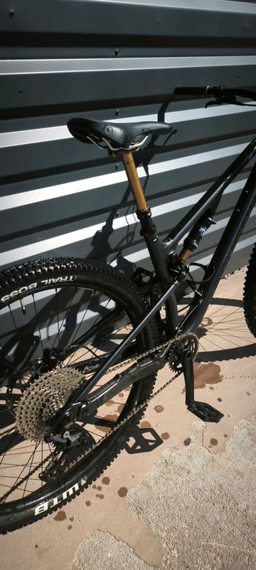 Used Rocky Mountain Element Alloy 10 2023 2023 Mountainbike, Black, 29 — image 3 of 3