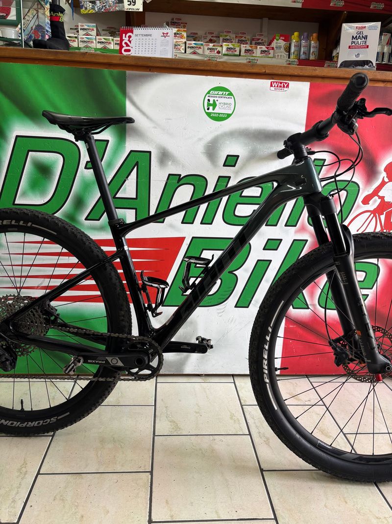 Tweedehands Giant XTC, Advanced 29 3 2021 2021 Mountainbike — afbeelding 1 van 9