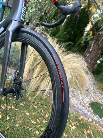 Used BMC Ro1 2024 Road & Gravel, Black — image 3 of 16