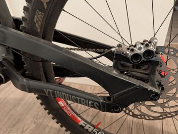 Used YT Industries Tues SRAM X01 DH 2019 Mountainbike, Light Gray — image 4 of 6