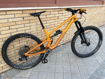 Canyon Torque SRAM GX Eagle 2022 Mountainbike usato, Arancione — immagine 1 di 20