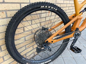 Canyon Torque SRAM GX Eagle 2022 Mountainbike usato, Arancione — immagine 7 di 20