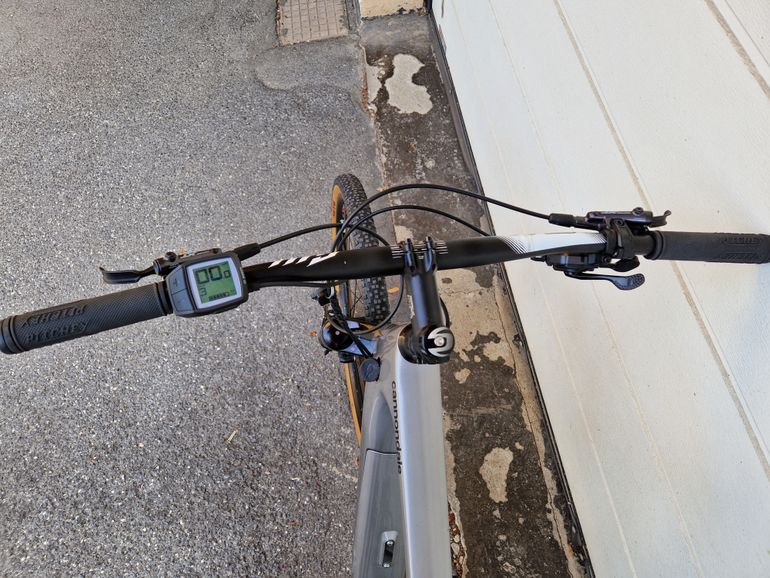 Used Cannondale Topstone Neo Carbon Lefty 3 2021 2021 Road & Gravel, Hellgrau — image 8 of 19