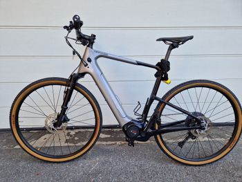 Used Cannondale Topstone Neo Carbon Lefty 3 2021 2021 Road & Gravel, Hellgrau — image 2 of 19
