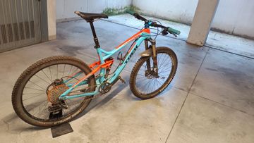 Gebrauchtes Trek Remedy 9 27.5 2015 2015 Mountainbike, Grün, 27.5 — Bild 1 von 13