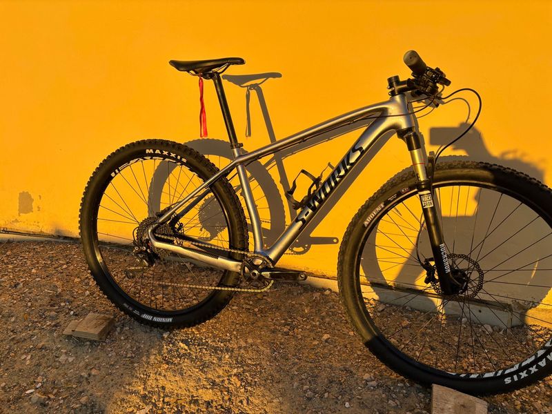 Used Specialized Swork Epic 2018 Mountainbike, Light Gray — image 5 of 5