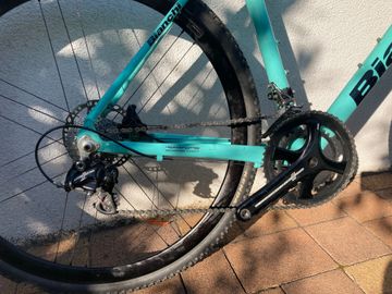 Used Bianchi Via Nirone 7 2020 Road & Gravel, Green — image 6 of 8