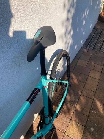 Used Bianchi Via Nirone 7 2020 Road & Gravel, Green — image 5 of 8