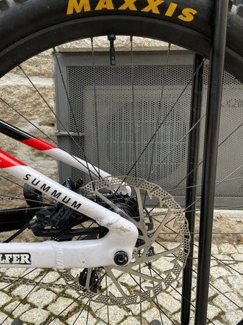 Used Mondraker Summum Shimano Saint 2021 Mountainbike, Black — image 16 of 20