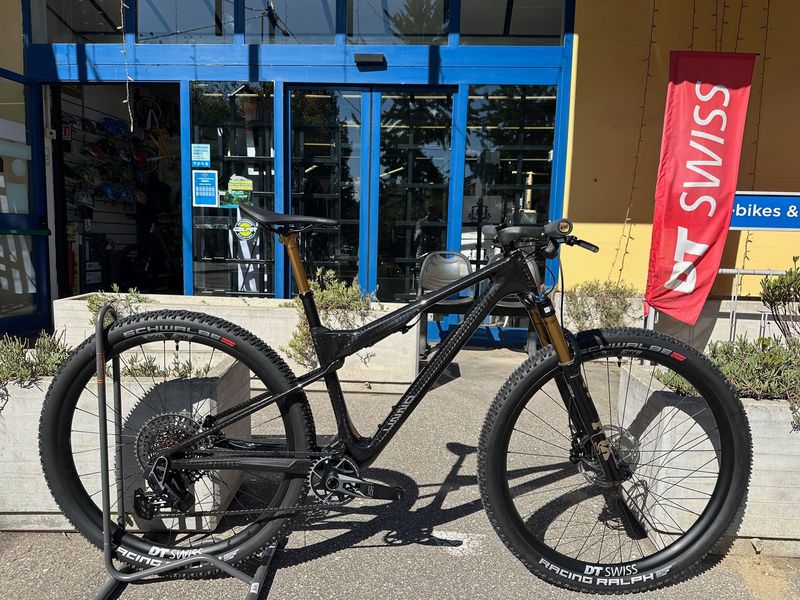 Gebrauchtes UNNO Horn 2025 MTB