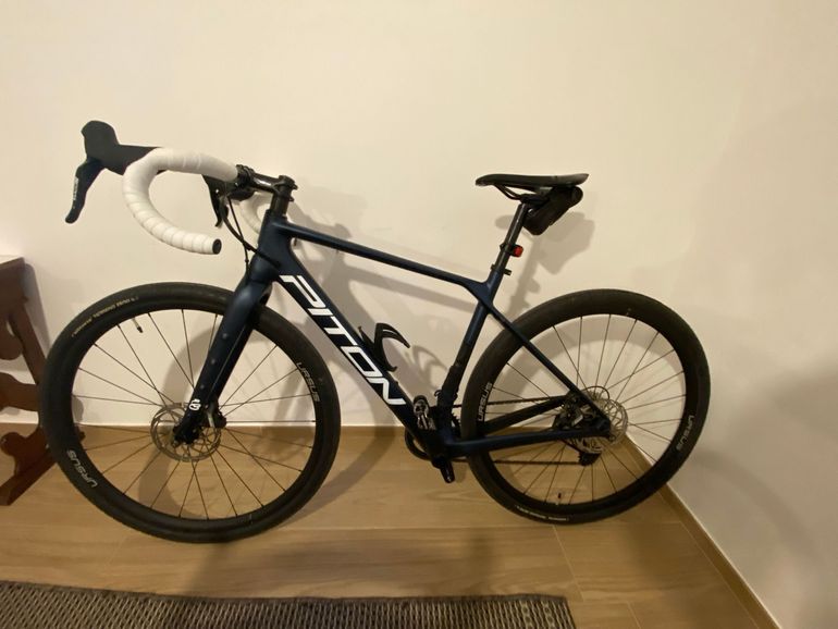 Used Piton Gravel Carbon 2025 Road & Gravel, Blau — image 1 of 6