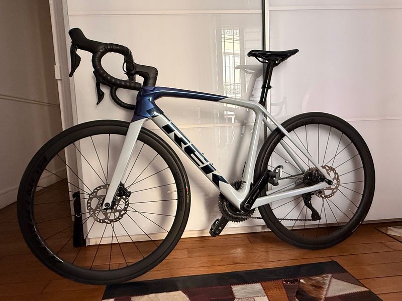 Gebrauchtes Trek Emonda SL6 2024 Road & Gravel, Hellgrau — Bild 5 von 7