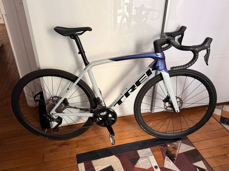 Gebrauchtes Trek Emonda SL6 2024 Road & Gravel, Hellgrau — Bild 1 von 7