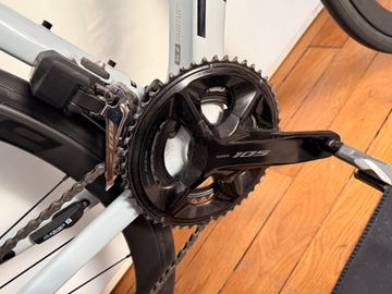 Gebrauchtes Trek Emonda SL6 2024 Road & Gravel, Hellgrau — Bild 3 von 7