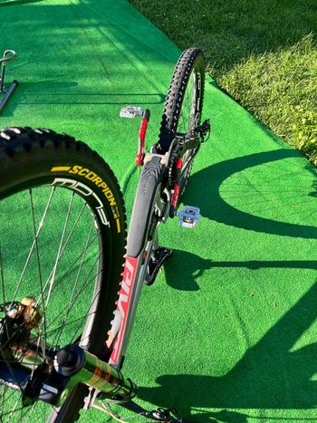Used Pivot Phoenix Sram X0 EAGLE AXS 2022 Mountainbike, Light Gray, 29 — image 8 of 8