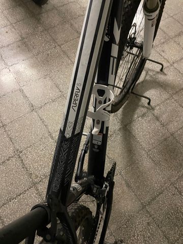 Used Trek Superfly 5 2017 2017 Mountainbike, Black, 27.5, 29 — image 4 of 4