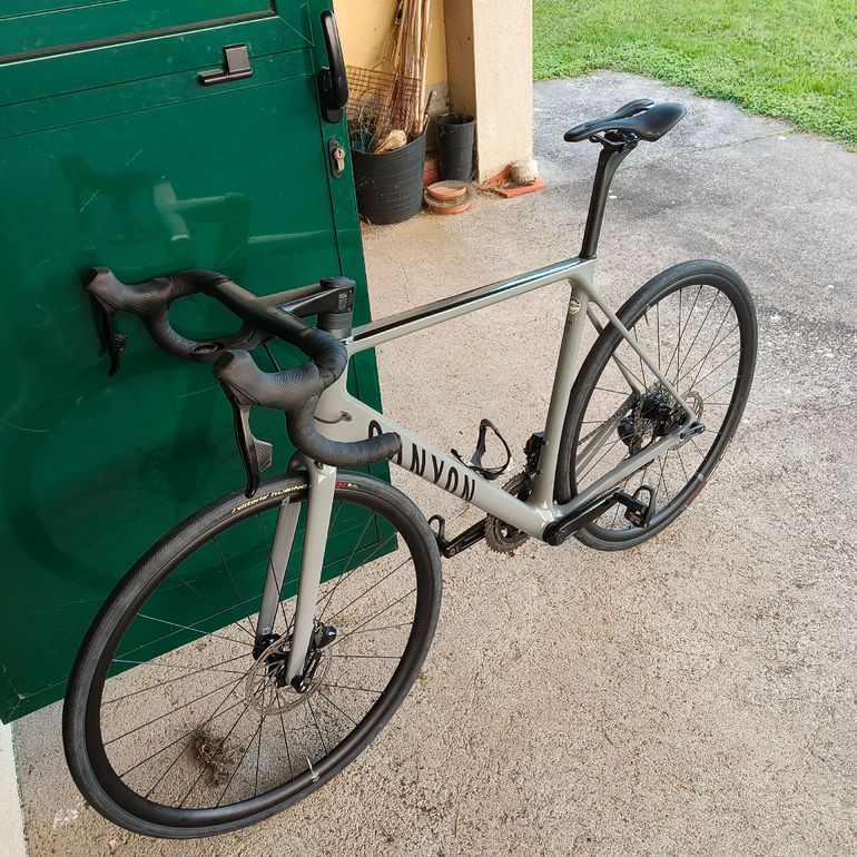 Canyon Ultimate CF SL 7 Disc eTap 2022 2022