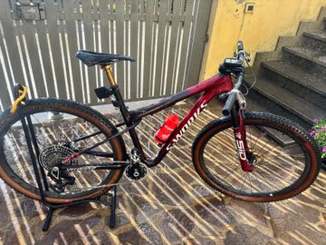 Gebrauchtes Specialized Epic Sram Eagle Transmission XX SL 2024 Mountainbike, Rot, 29 — Bild 3 von 3