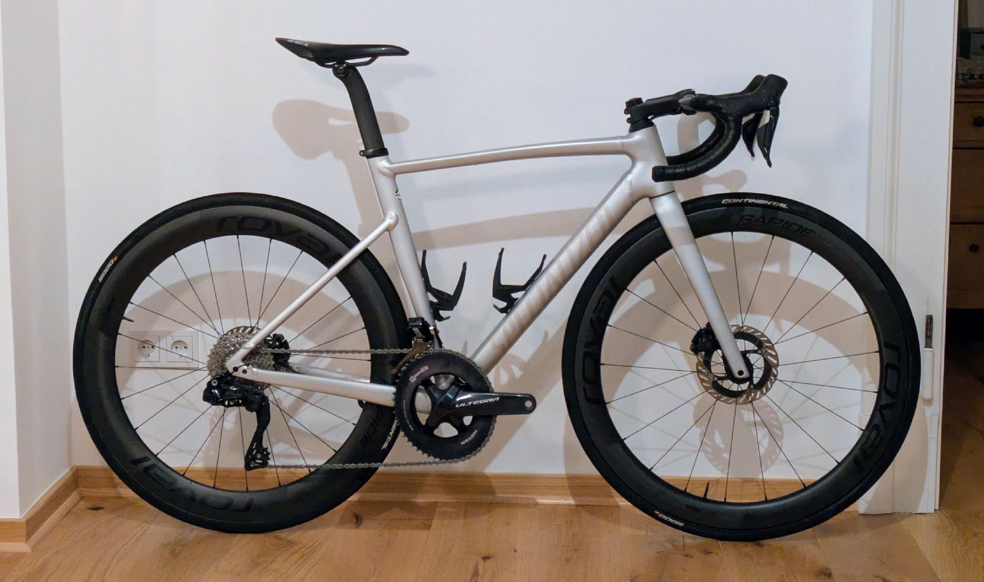 4fd927a3-cbc9-43d3-b93b-