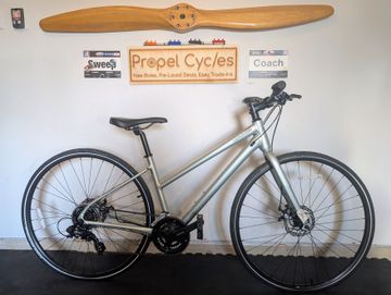 Used Cannondale U Quick Disc 5 Women’s Step Thru 2022 Road & Gravel