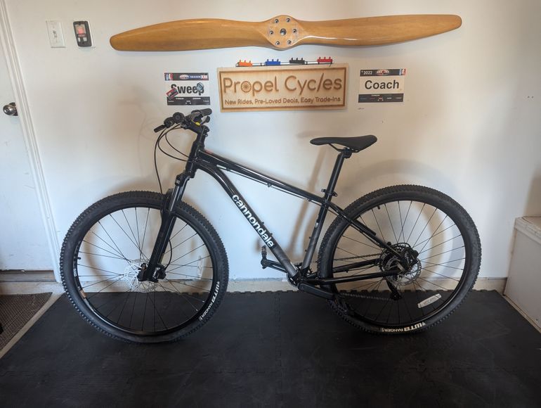 【たんたん♫さん専用】Cannondale trail 7.1 たんたん♫さん専用】Cannondale trail 7.1