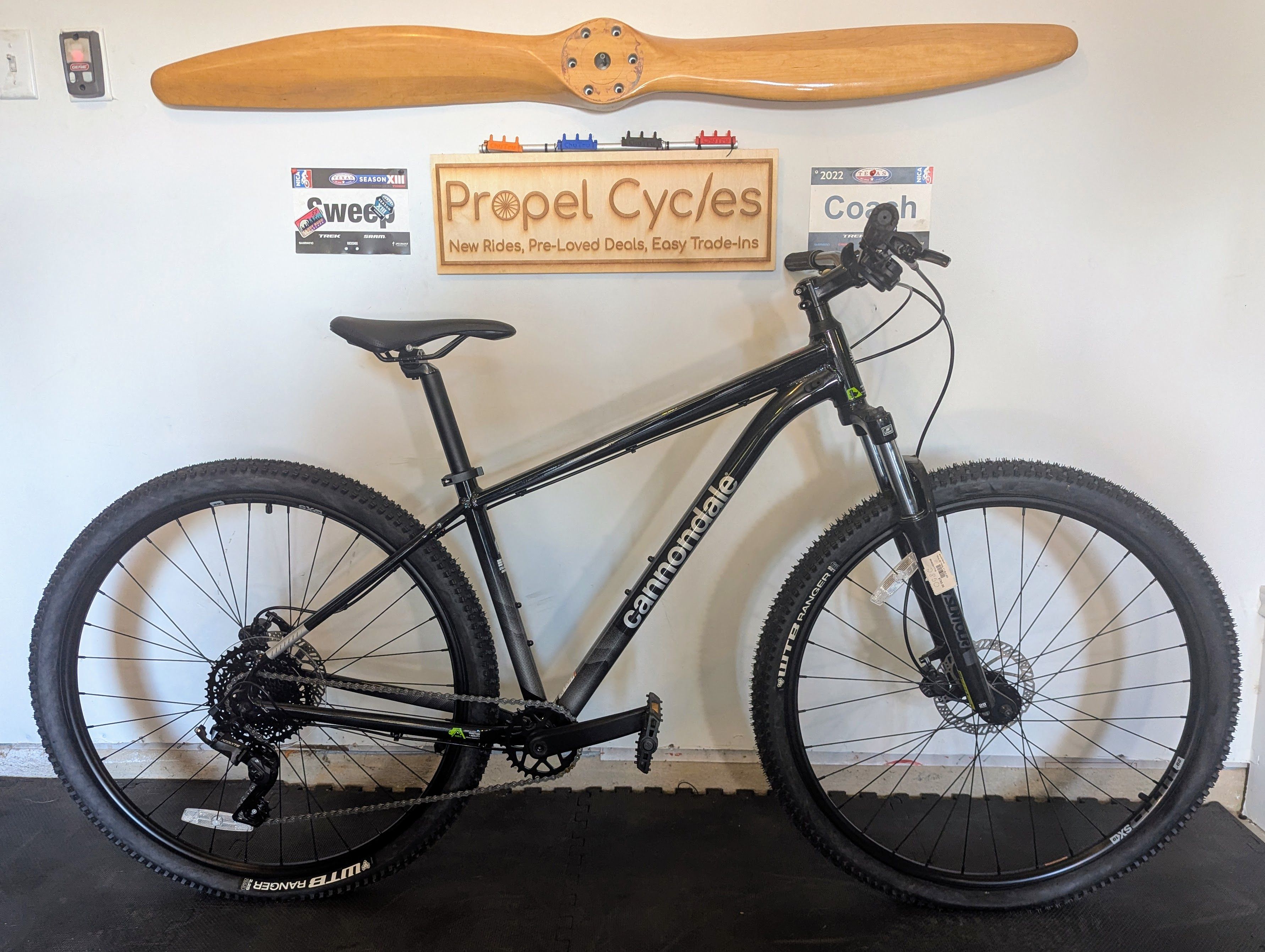 【たんたん♫さん専用】Cannondale trail 7.1 たんたん♫さん専用】Cannondale trail 7.1