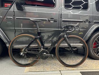 Used Pinarello Dogma F Rim Brake 2023 Road & Gravel, Black — image 2 of 3