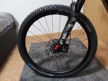 Used Canyon Neuron:ONfly CF 8 2024 2024 Mountainbike — image 11 of 11
