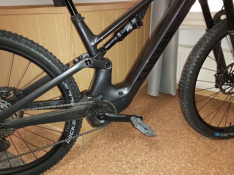 Used Canyon Neuron:ONfly CF 8 2024 2024 Mountainbike — image 8 of 11