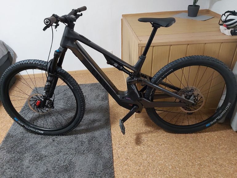 Used Canyon Neuron:ONfly CF 8 2024 2024 Mountainbike — image 2 of 11