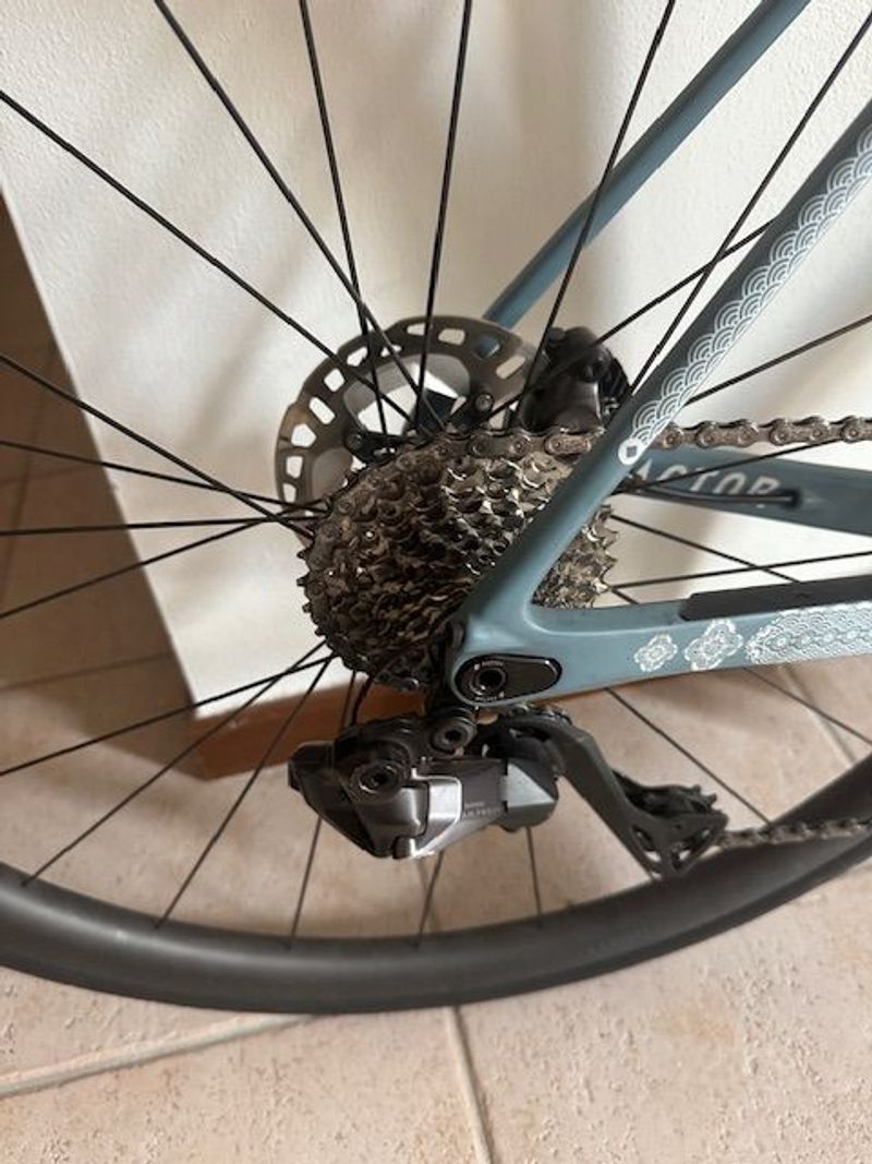 Used Factor VAM 2023 Road & Gravel, Blue — image 4 of 12