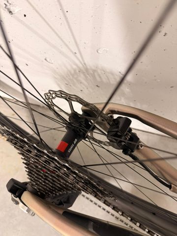 Used Specialized Epic SRAM XX SL Eagle AXS (T-Type) 2024 Mountainbike, Light Gray — image 11 of 22