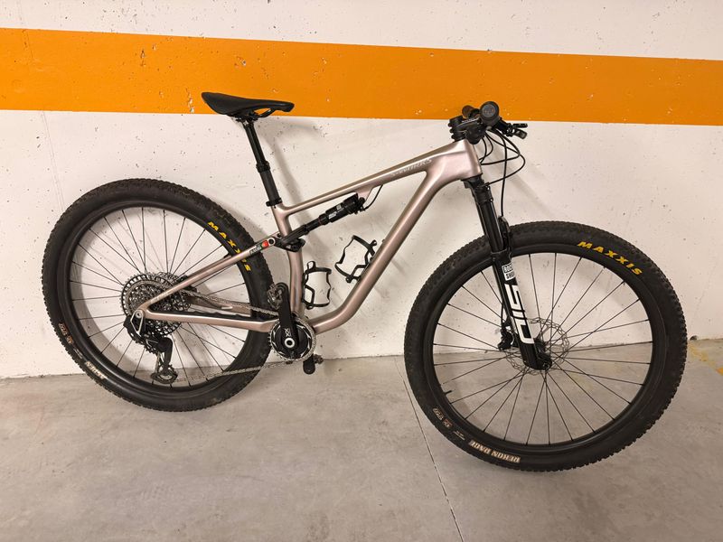 Used Specialized Epic SRAM XX SL Eagle AXS (T-Type) 2024 Mountainbike, Light Gray — image 22 of 22