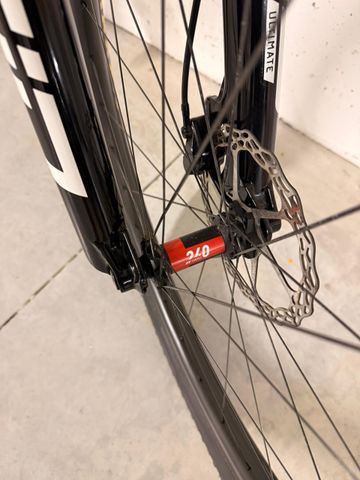Used Specialized Epic SRAM XX SL Eagle AXS (T-Type) 2024 Mountainbike, Light Gray — image 18 of 22