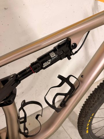 Used Specialized Epic SRAM XX SL Eagle AXS (T-Type) 2024 Mountainbike, Light Gray — image 15 of 22